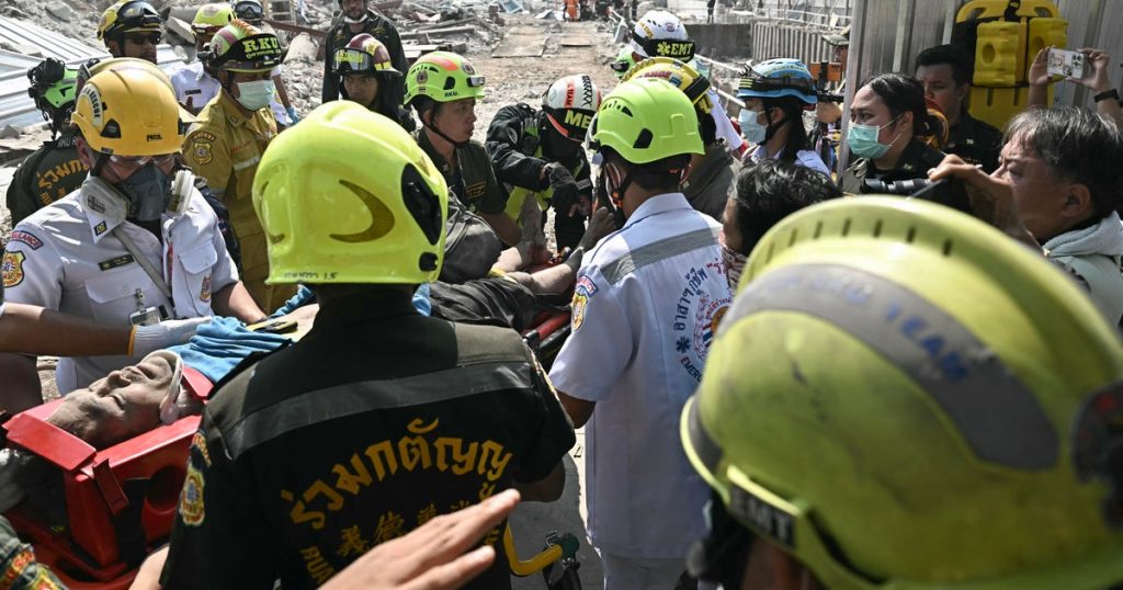bangkok-earthquake-2206629183.jpg
